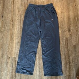 CHAMPION TRACK PANTS (M)